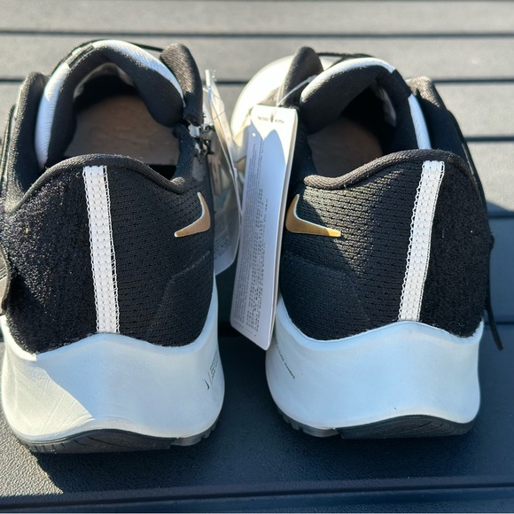 Nike Air Zoom Pegasus 38 Fly Ease Photon Dust Gold Metallic Coin sz 10.0 DA6674 - Picture 3 of 6